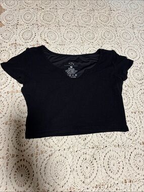 Klassy Network Black Ribbed Cropped Scoop Tee